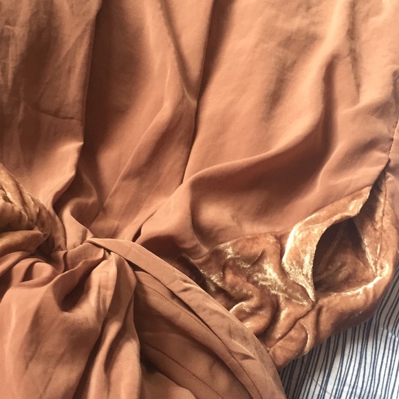 BCBG Dress. - Picture 5 of 7